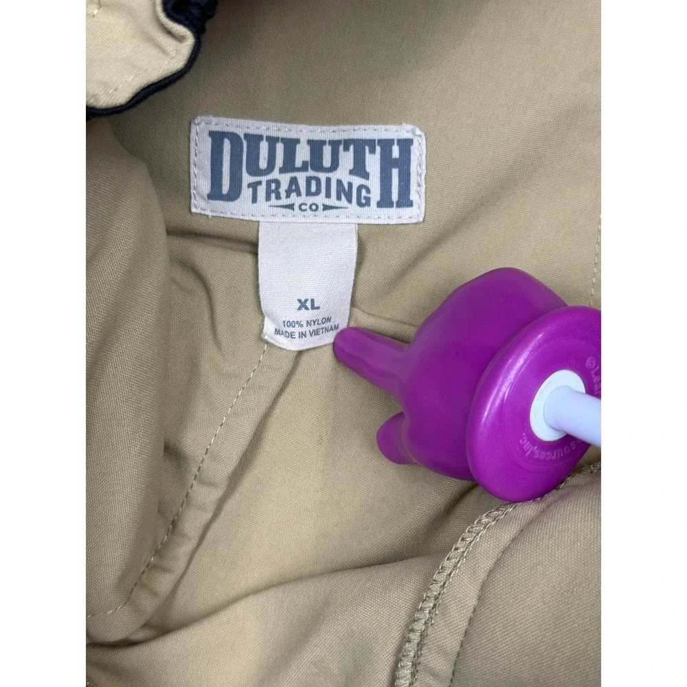 Duluth Trading Co. Women's XL‎ Nylon Hiking Shorts Tan Outdoor Casual